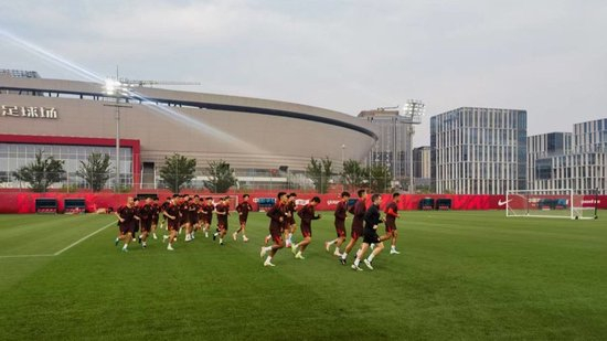 ag贵宾会拥有2000多名自主研发人员相关图片